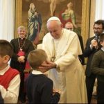 Recolher-se em oração e, com o mesmo entusiasmo dos pastores, olhar para o Menino Jesus, recomenda o Papa. Foto Vatican News
