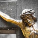 Por séculos os fiéis rezaram diante dele em procissões e atos de piedade contra epidemias e catástrofes.