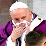 O resfriado contraído pelo Papa faz seu decurso normal, sem sintomas de outras patologias. Foto: "El Diário"