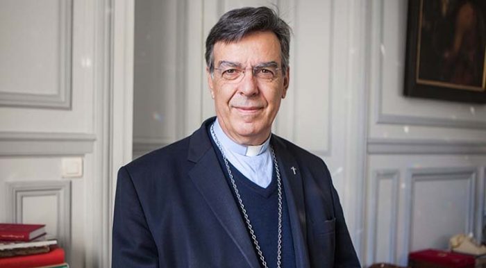 Arcebispo de Paris se pronuncia contra aprovação precipitada da Lei de Bioética