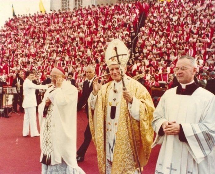 Primeira visita de um Papa ao Brasil completa 40 anos 5