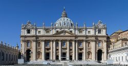 640px Basilica di San Pietro in Vaticano September 2015 1a