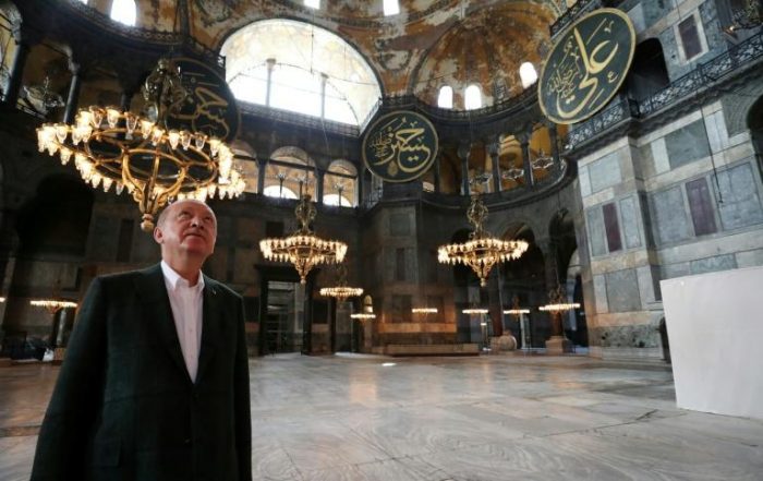 A islamização da Basílica de Santa Sofia reabre feridas agrava divisões diz Cardeal Bo 2