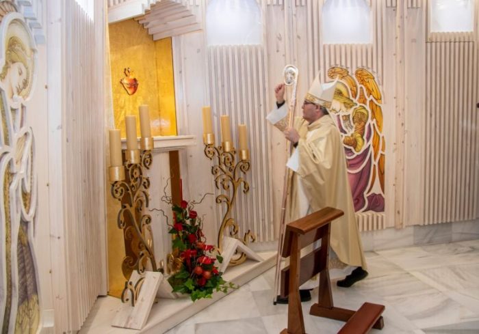 Arquidiocese espanhola inaugura sua segunda Capela de Adoração Eucarística Perpétua 4