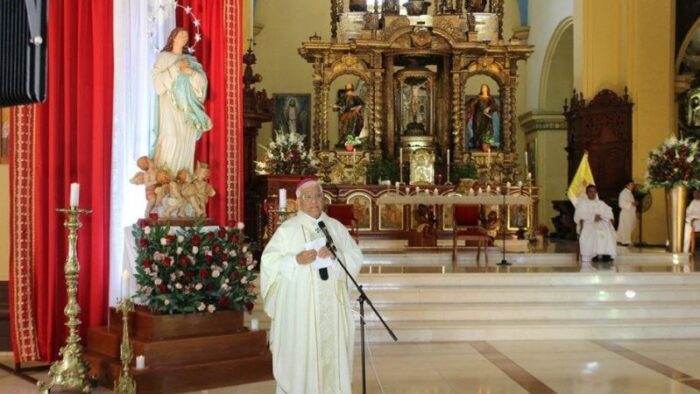 Catedral peruana reabre suas portas para a Adoracao Eucaristica dos fieis 3