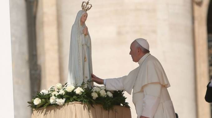 Papa Francisco e Nossa Senhora de Fatima