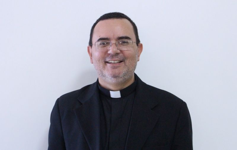 Desde 27 de fevereiro de 2019, quando Dom Adair Guimarães foi transferido para a Diocese de Formosa, a Diocese de Rubiataba-Mozarlândia estava vacante.