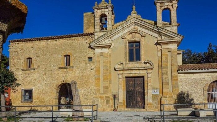 Cruz peitoral do Papa e doada ao Museu Internacional do Crucifixo 3