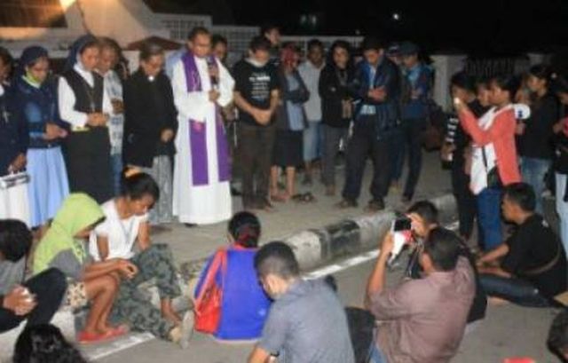 Os Bispos “expressam condolências aos familiares das vítimas” e “condenam brutalidade perpetrada em Sigi que causou mortes, destruição de casas e uma igreja ".