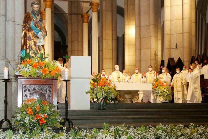 Cardeal Odilo celebra Missa pedindo a protecao de Sao Paulo Apostolo sobre a cidade Foto Luciney Martins O SAO PAULO 3