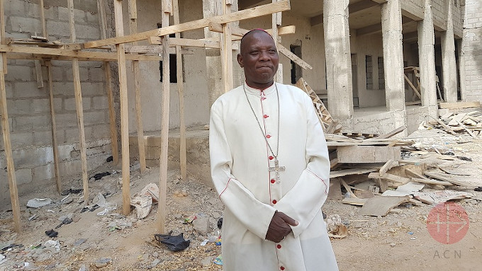 Ataque do Boko Haram na véspera de Natal, deixou onze mortos, duas igrejas arrasadas e levou o bispo nigeriano a denunciar a situação e insistir que a violência islâmica está condenada.