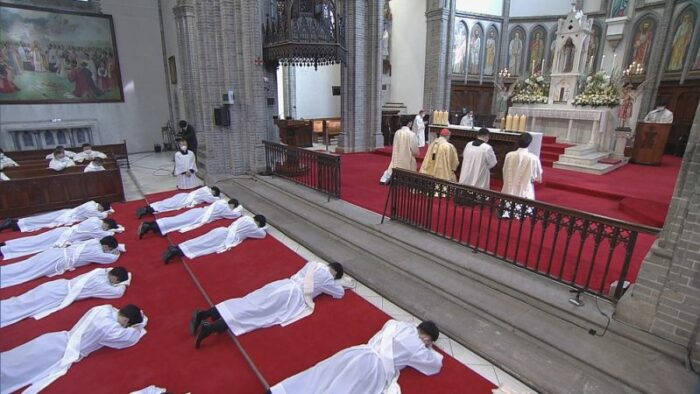 Igreja na Coreia do Sul tem vinte novos sacerdotes 2