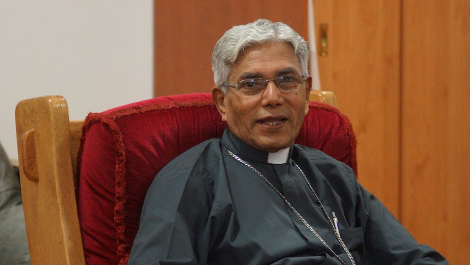  Dom Leo Cornélio, bispo de Bhopal (Índia), garantiu que a lei contra as conversões "não desanima as pessoas" e "muitos nos perguntam por que o governo tem tanto medo do cristianismo"