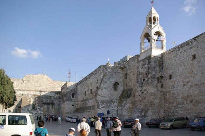 Instituicoes cristas tem um importante papel na sociedade palestina revela estudo