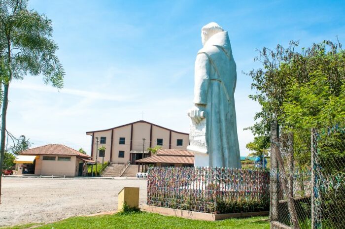Santuario Frei Galvao sera assumido pelos Franciscanos 2