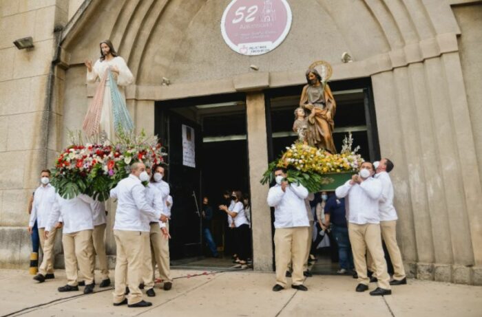 Imagem de Jesus da Divina Misericordia percorre as ruas da Venezuela 6