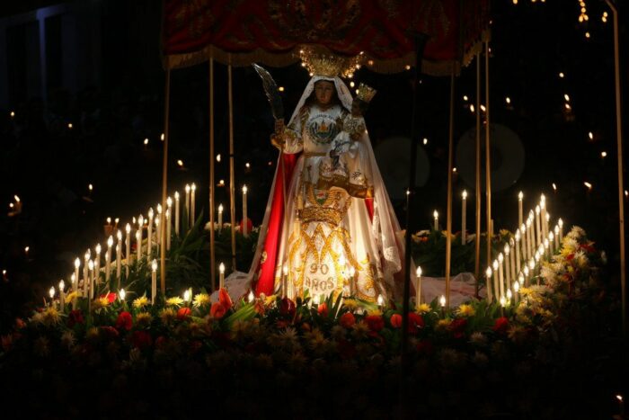 Igreja de El Salvador celebra centenario de Coroacao da padroeira do pais 2