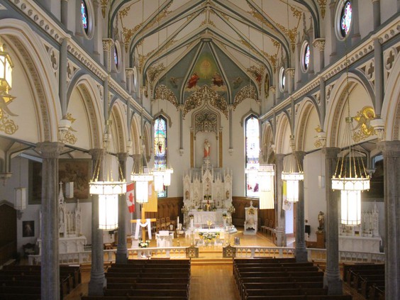 Igreja no Canada e elevada a condicao de Basilica Menor 2