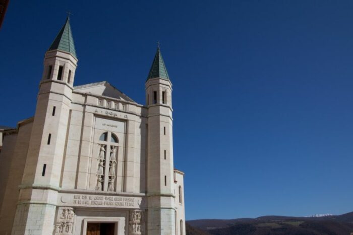 Mosteiro de Santa Rita de Cassia inicia as festividades em honra de sua padroeira 1
