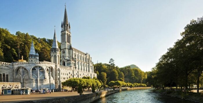 Santuario de Lourdes promove acoes para atrair novamente seus peregrinos 3