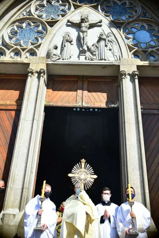 Solenidade de Corpus Christi e celebrada na Arquidiocese de Sao Paulo 4