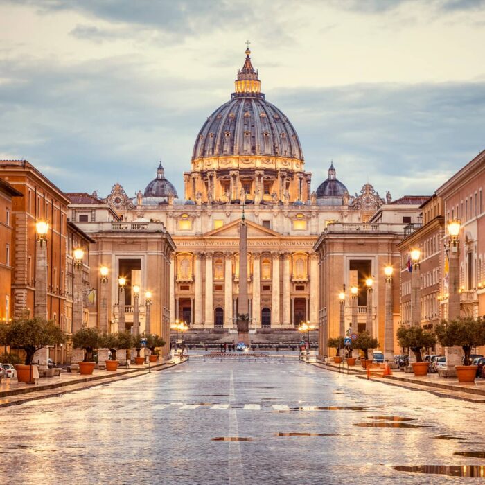 Vaticano se opoe a projeto de lei LGBT na Italia 1