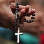 Catolicos sao convidados a rezar Rosario pelo Libano 2