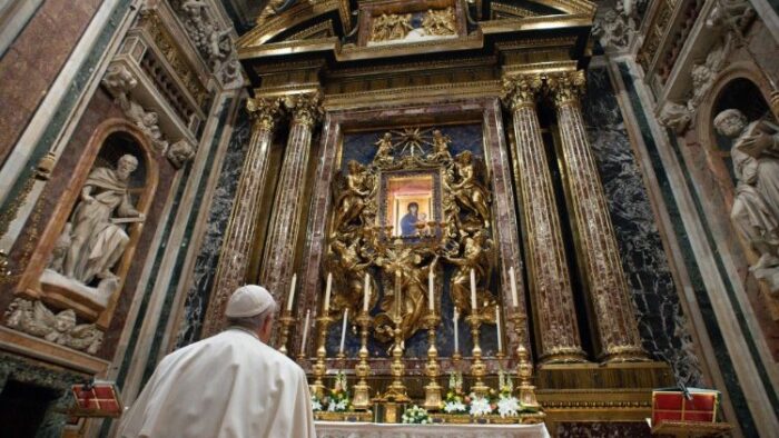Milagre da neve na Basilica de Santa Maria Maior sera dedicado ao Papa 2