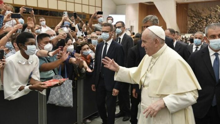 Papa Francisco reflete sobre a importancia da Lei 3