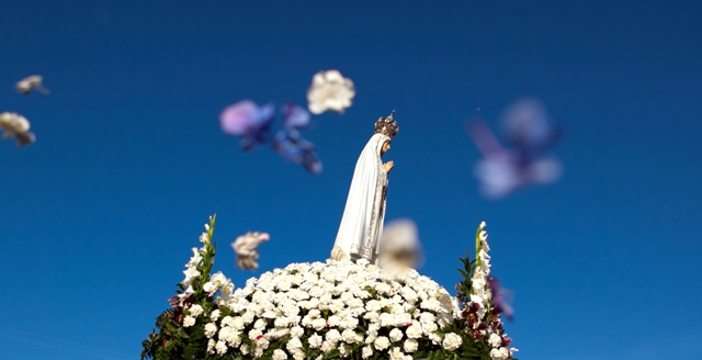 Peregrinacao internacional reunira 15 mil fieis no Santuario de Fatima 2