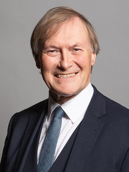 540px Official portrait of Sir David Amess MP crop 2