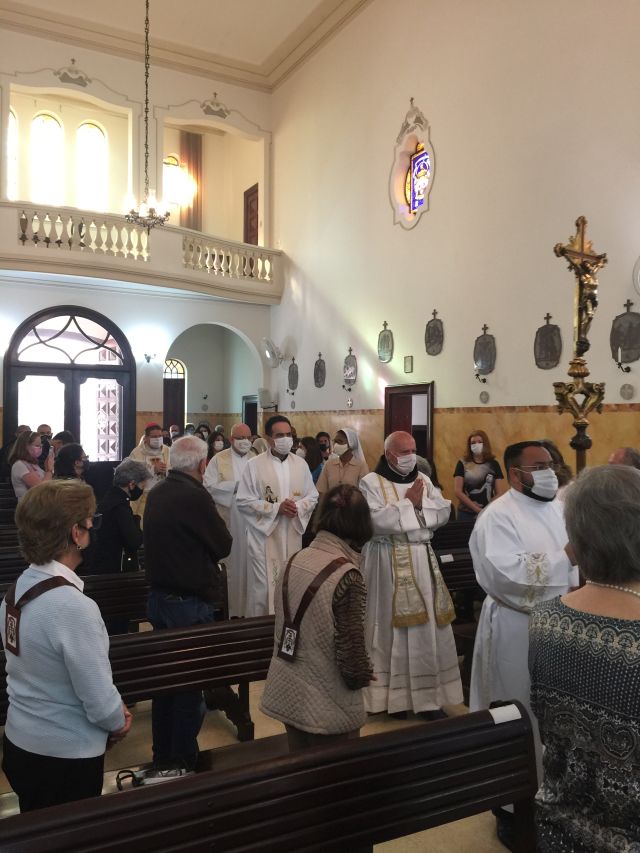 Santa Teresa e celebrada em Mosteiro Carmelita de Sao Paulo 2
