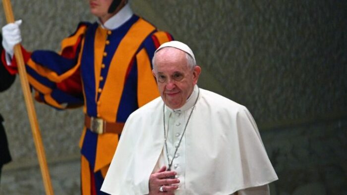 A regra suprema da correcao fraterna e o amor assegura o Papa Francisco 1