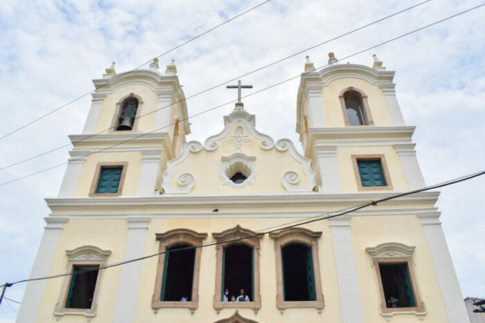 Igreja de Nossa Senhora da Saude e Gloria e reaberta apos nove anos de restauro