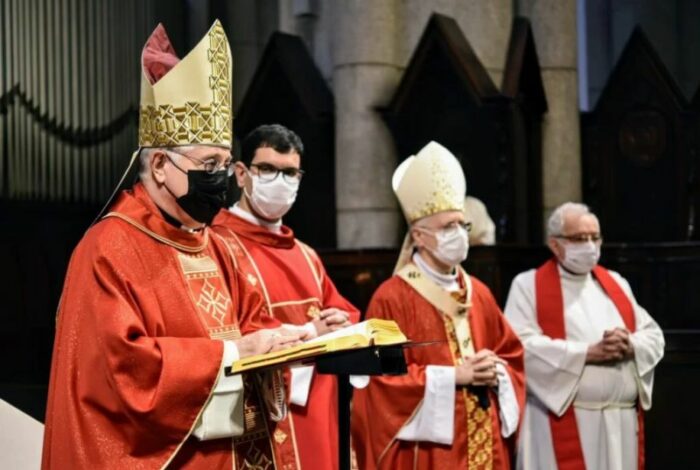 Nuncio Apostolico no Brasil celebra Missa na Catedral da Se de Sao Paulo 1
