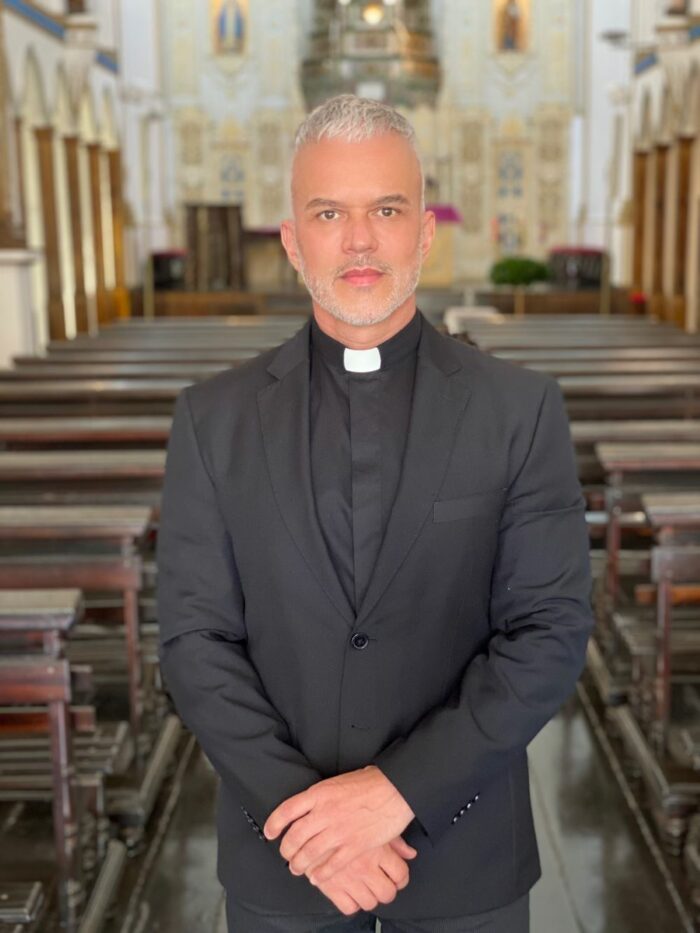 Nomeado novo Bispo Auxiliar para a Arquidiocese de Vitoria Monsenhor Andherson Franklin Lustosa de Souza