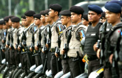 Polisi officers lineup