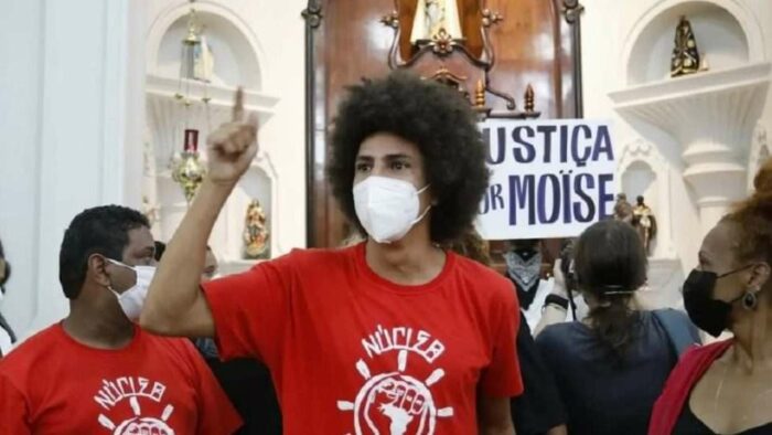 Arquidiocese de Curitiba denuncia vereador que liderou invasao a igreja e interrompeu Missa 1