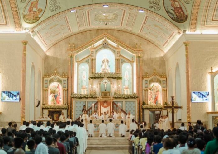 Papa Francisco concede coroacao canonica a Nossa Senhora da Assuncao de Maasin 2