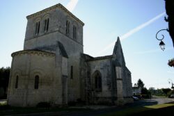 1080px Eglise Saint Martin Courcoury 2