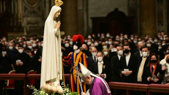 Papa Francisco consagra a Russia e a Ucrania ao Imaculado Coracao de Maria 1