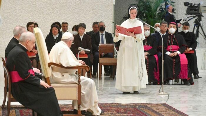Papa Francisco trata sobre a transmissao da Fe atraves dos idosos 1