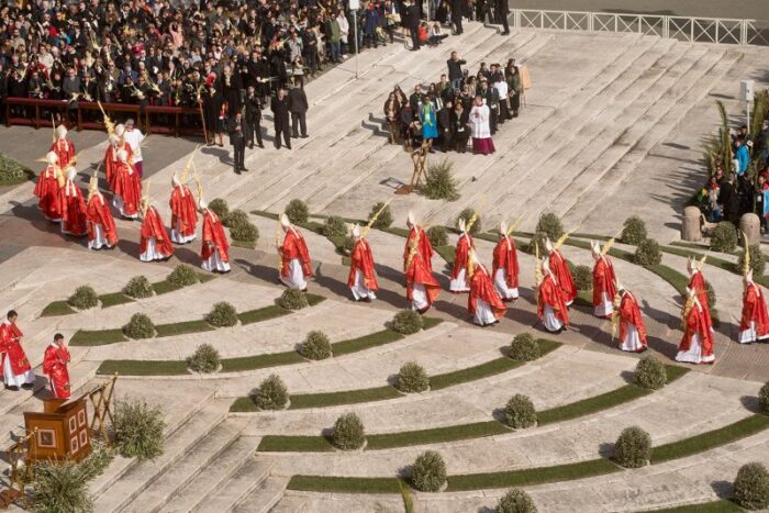 Vaticano inicia os preparativos para celebracoes de Domingo de Ramos e Pascoa 1