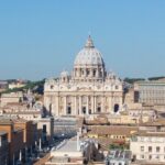 Religiosos nao clerigos poderao se tornar superiores de institutos religiosos