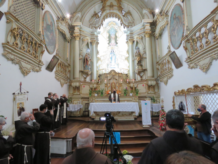Franciscanos iniciam celebracoes pelo bicentenario de Frei Galvao 2