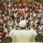 Papa Francisco se encontrara com 160 criancas no Vaticano