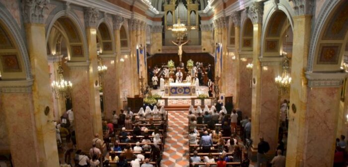 Patriarcado Latino em Jerusalem encerra mes mariano com Missa e Procissao 3