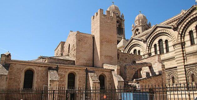 Velha Catedral Major de Marselha. Fonte Wikipedia e1656060209641