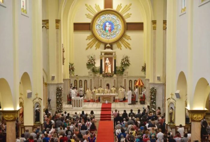 Cardeal Odilo celebra festa da padroeira na Basilica Menor de SantAna 1