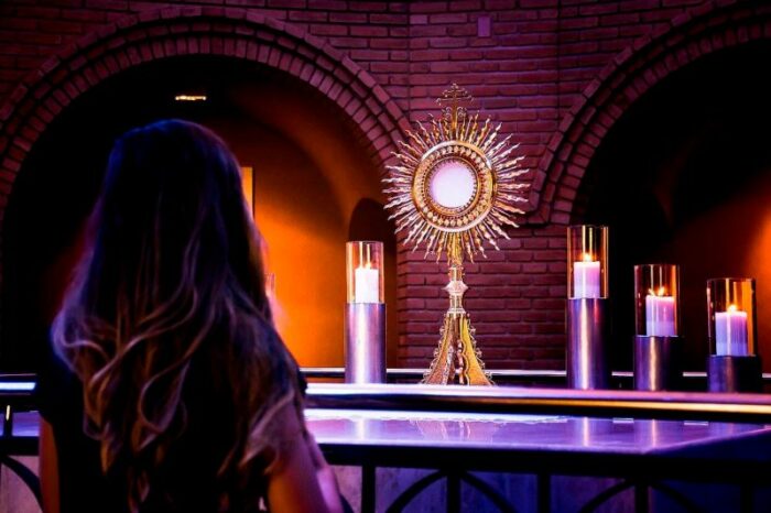 Jesus tem pressa por abrir Capelas de Adoracao Perpetua na Espanha